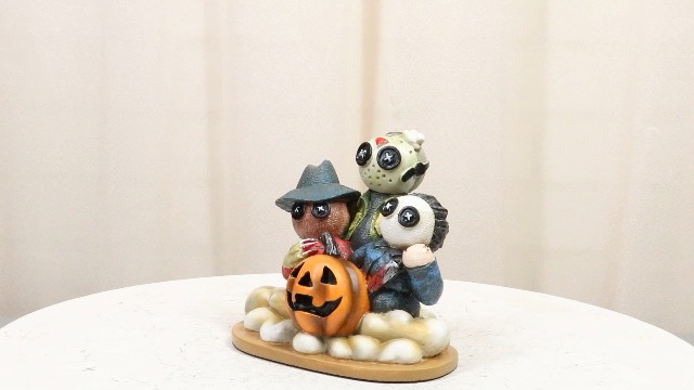 Amazon.com: Ebros Day of The Dead Pinheadz Monster with Voodoo